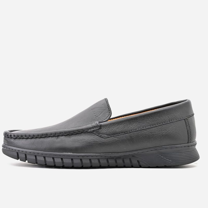 Mocassin En Cuir Noir - op24